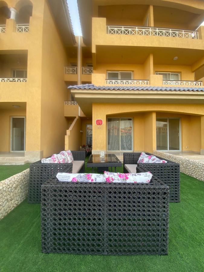 عين السخنة Aqua Caribbean Chalet Sokhna المظهر الخارجي الصورة