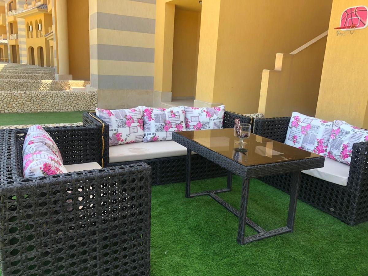 عين السخنة Aqua Caribbean Chalet Sokhna المظهر الخارجي الصورة